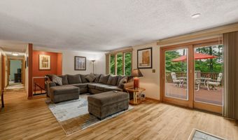 30 Grant Hill Rd, Bloomfield, CT 06002
