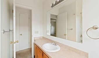44 Cottage Grv, Burlington, VT 05408