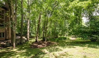 1544 Newport Creek Dr, Ann Arbor, MI 48103