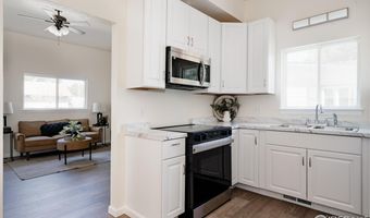 934 6th St, Berthoud, CO 80513