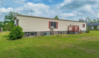 1749 Carolina St, Alford, FL 32420