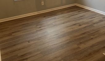 1406 Flanagan Mill Dr, Auburn, GA 30011