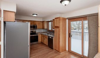 3814 Brookdale Ave, Ames, IA 50010