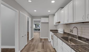2515 Swansea Rd, Columbus, OH 43221
