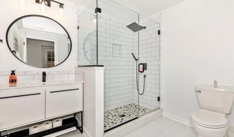 5516 YOUNG FAMILY Trl W, Adamstown, MD 21710