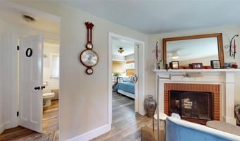 13 Tucker Ave, Cranston, RI 02905