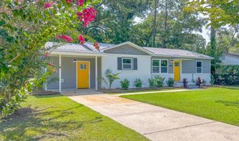 913 Virginia Pl, Bainbridge, GA 39819