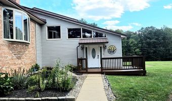 2856 Grandview Rd, Beaver, WV 25813