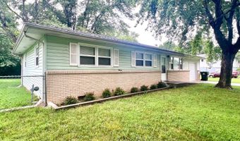 923 Rosemary St, Aurora, MO 65605