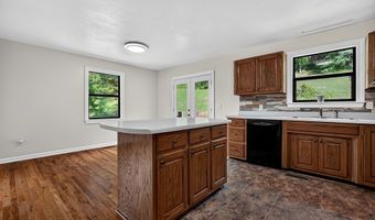 9576 Willow Grove Hwy, Allons, TN 38541