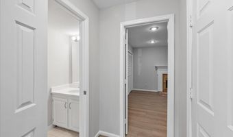 299 S PICKETT St, Alexandria, VA 22304