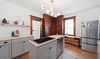 121 Dallas St, Adrian, MI 49221