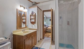 3670 25th Cir, Bell, FL 32619