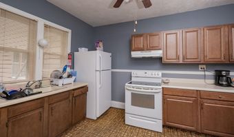 306 W 2ND St, Annawan, IL 61234