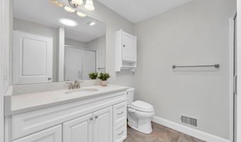 5 Sunset Ln A, Brentwood, NH 03833