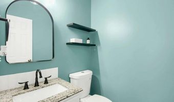 4336 THORNGATE Ln, Acworth, GA 30101