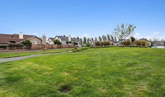 1129 Clarke Ln, Alameda, CA 94502
