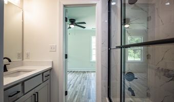 102 Autumwood Cv, Batesville, MS 38606