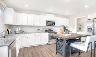 400 Ridgepoint Blvd Plan: Riesling 3-Car - Classic, Belfair, WA 98528