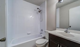 37 Country Place Ct, Alpharetta, GA 30005