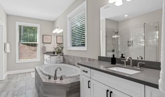 28 VANDIVER Ct, Acworth, GA 30101
