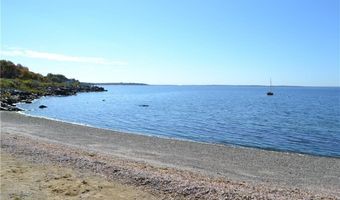 49 Seabreeze Ln 49, Bristol, RI 02809