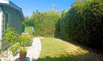 1945 PINER Rd 16, Santa Rosa, CA 95403