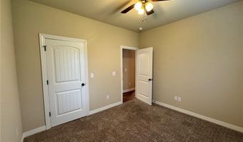 10 Bracknell Ln, Bella Vista, AR 72715