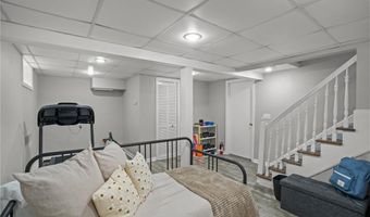 35 Barney St, East Providence, RI 02916