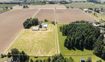 23522 Chaffey Ln, Aurora, OR 97002