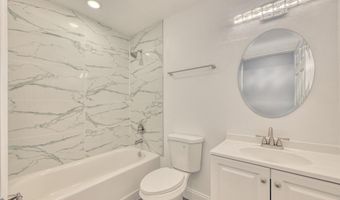616 618 MARTIN LUTHER KING JR Dr, Baldwin, FL 32234