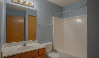 804 NE Michael Ct, Ankeny, IA 50021