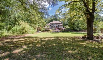 2210 Spalding Dr, Atlanta, GA 30350