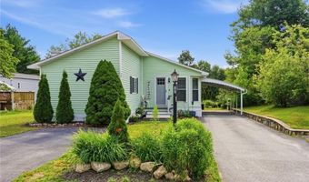 36 Cantaberry Ln, Coventry, RI 02816