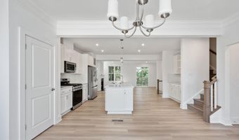 7404 ROCKY CREEK Ter, Annandale, VA 22003