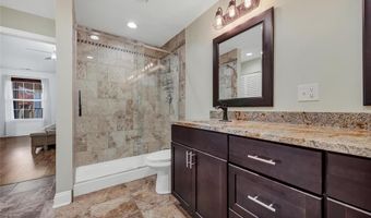 534 Oak Ridge Trails Ct, Ballwin, MO 63021