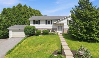 2705 ANDREA Dr, Allentown, PA 18103