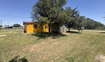 115 Duggan Ave, Anton, TX 79313