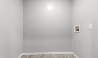 196 5th St, Bridgeport, CT 06607