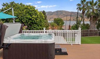 157 Lakeview Ave, Spring Valley, CA 91977