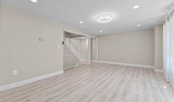 4305 BIRCHLAKE Ct, Alexandria, VA 22309
