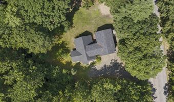 96 Taylor Woods Rd, Belgrade, ME 04917