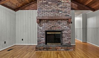 137 OLD SPANISH Trl, Alabaster, AL 35007