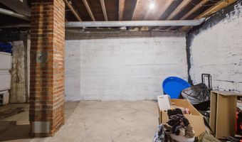 117 N 10th St, Beatrice, NE 68310