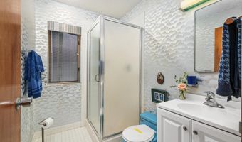 22 E 7TH St, Barnegat Light, NJ 08006