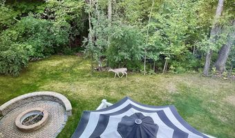 1091 Green Rd, Ann Arbor, MI 48105