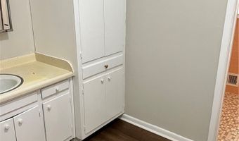 2252 S Milledge Ave, Athens, GA 30605