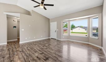 107 Sunridge Dr, Caldwell, ID 83605