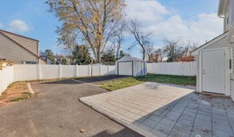 352 Prospect Ave, Avenel, NJ 07001