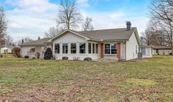 415 Buckingham Dr, Anderson, IN 46013